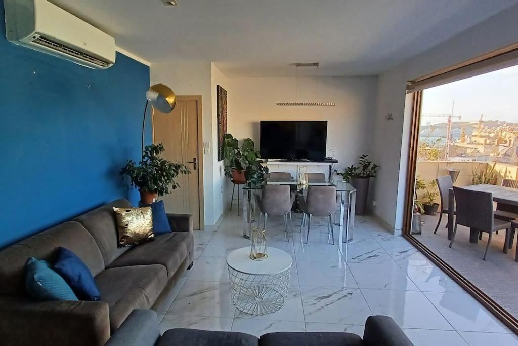 The View Penthouse Apartment Cospicua Екстериор снимка