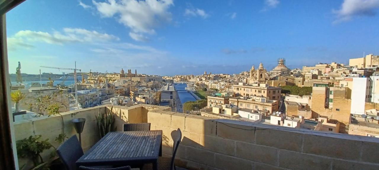 The View Penthouse Apartment Cospicua Екстериор снимка